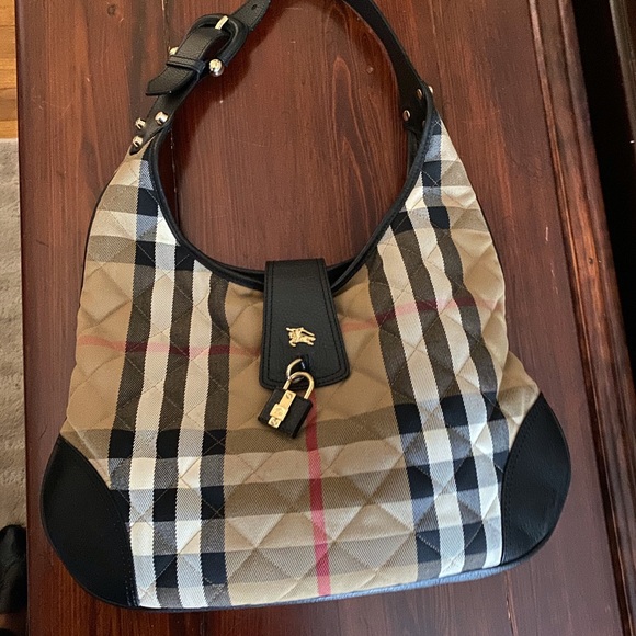 Burberry Handbags - Authentic Burberry quilted pattern handbag